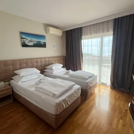 بيت ضيافة And With A Swimming Pool Hvar - 24309