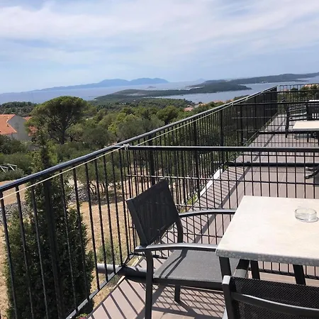 And With A Swimming Pool Hvar - 24309 Guest house Hvar Town